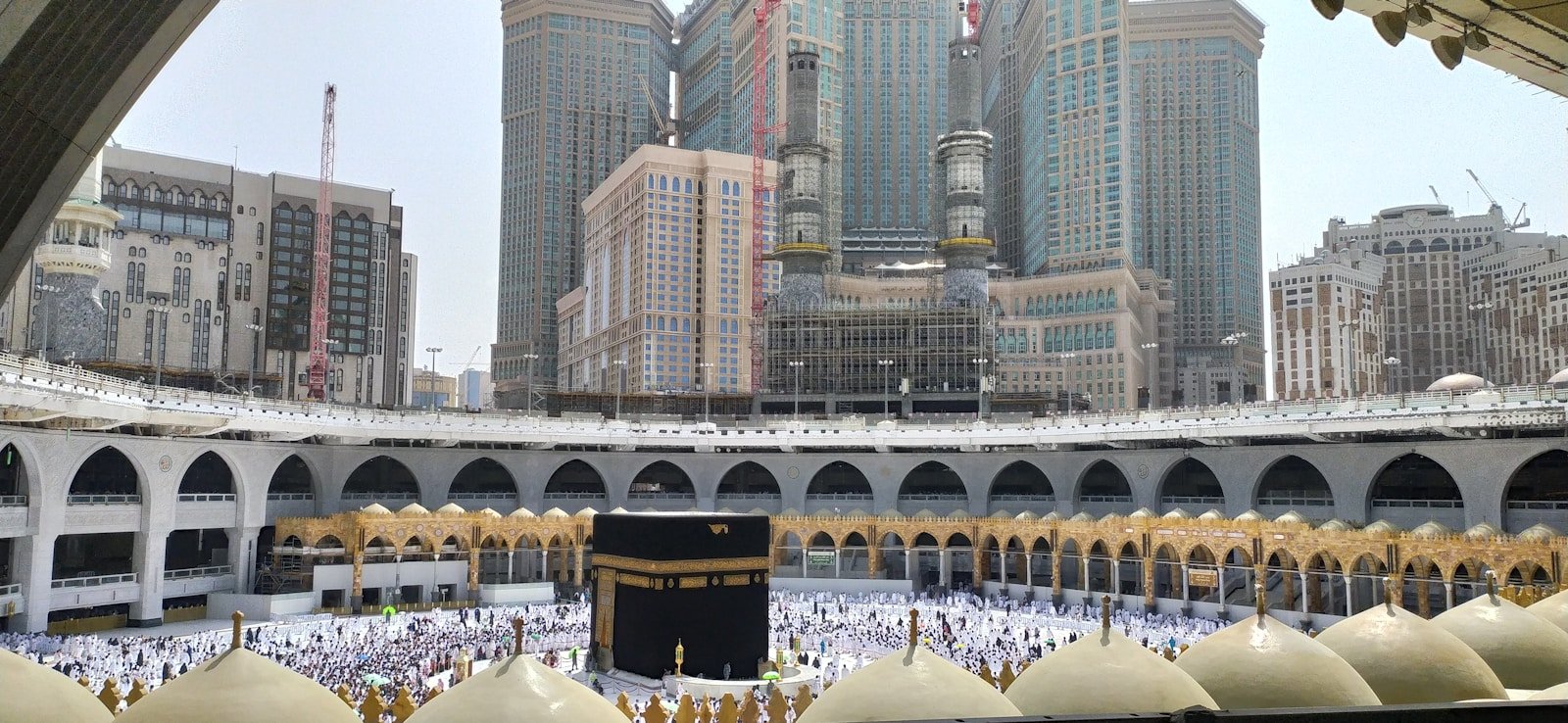 view ka'bah di masjidil haram makkah - umroh ramadhan fio holiday tours and travel - www.travelumrohhajisunnah.com